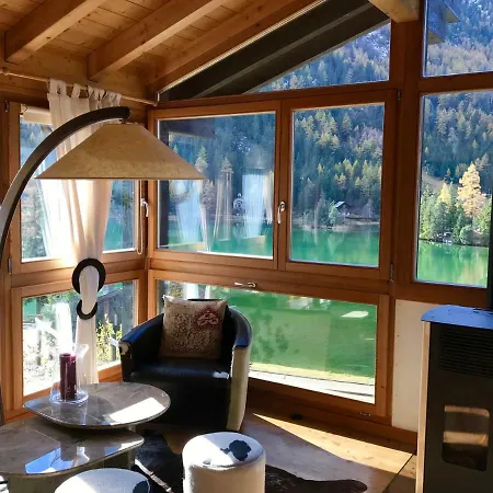 Chalet Au Paradis With Great Views, Hot Tub, Sauna & Garden 샬레 *